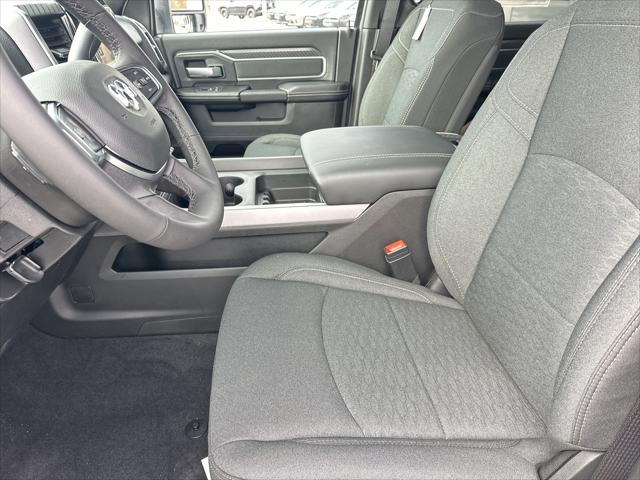 2026 Ram 3500 Big Horn Crew Cab 4x4 8' Box