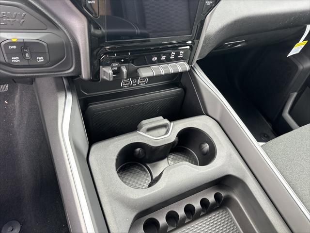 2026 Ram 3500 Big Horn Crew Cab 4x4 8' Box