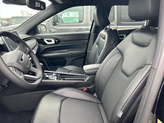 2026 Jeep Compass COMPASS LATITUDE ALTITUDE 4X4 2026 Jeep Compass COMPASS LATITUDE ALTITUDE 4X4