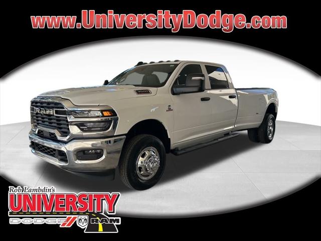 2026 RAM Ram 3500 RAM 3500 TRADESMAN CREW CAB 4X4 8 BOX
