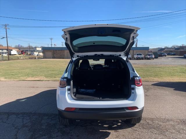 2026 Jeep Compass Latitude Altitude