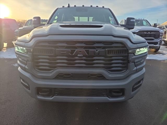 2026 RAM Ram 2500 RAM 2500 BLACK EXPRESS CREW CAB 4X4 64 BOX 2026 RAM Ram 2500 RAM 2500 BLACK EXPRESS CREW CAB 4X4 64 BOX
