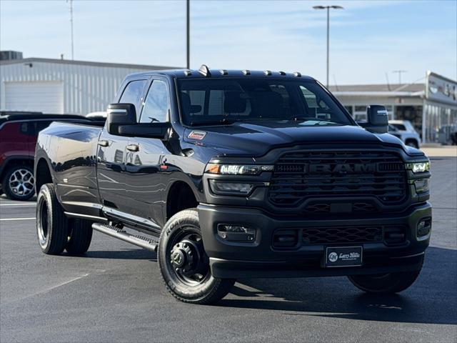 2026 RAM Ram 3500 RAM 3500 TRADESMAN CREW CAB 4X4 8 BOX
