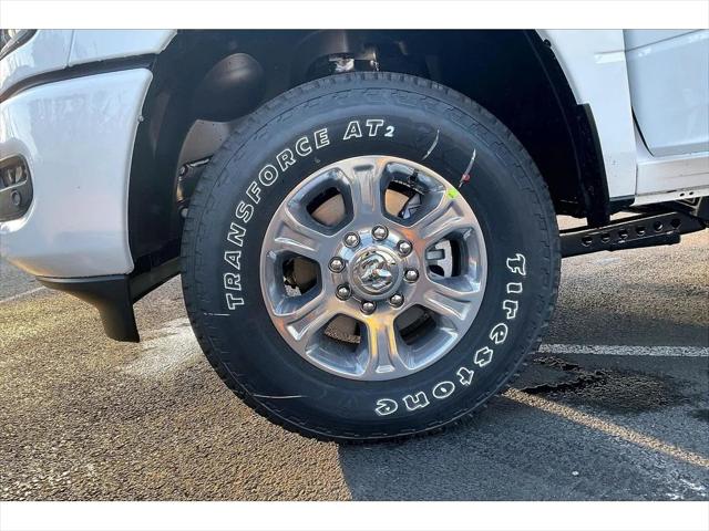 2026 Ram 3500 Big Horn Crew Cab 4x4 6'4" Box