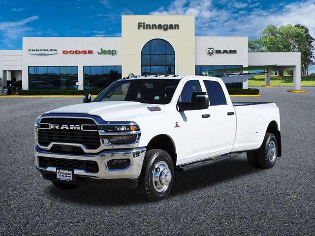 2026 RAM Ram 3500 RAM 3500 TRADESMAN CREW CAB 4X4 8 BOX