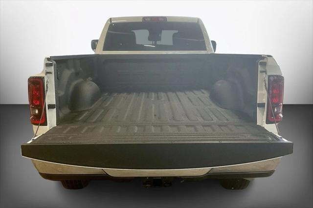 New 2026 Bright White Clear-Coat Exterior Paint RAM TRADESMAN image 20