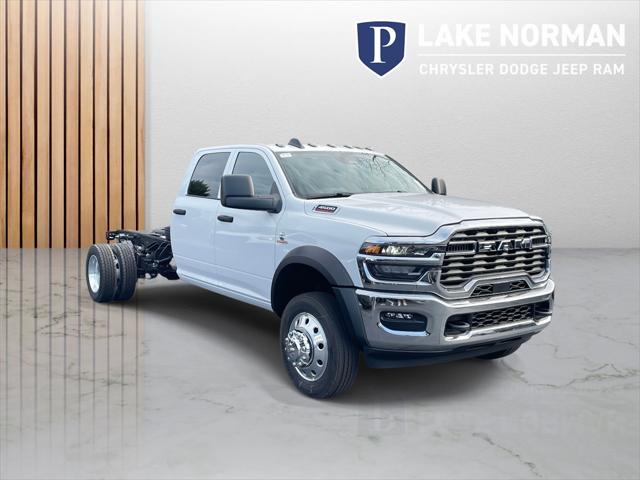 2026 RAM Ram 5500 Chassis Cab RAM 5500 TRADESMAN CHASSIS CREW CAB 4X4 84 CA