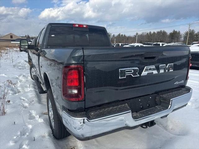 2026 RAM Ram 3500 RAM 3500 TRADESMAN CREW CAB 4X4 64 BOX
