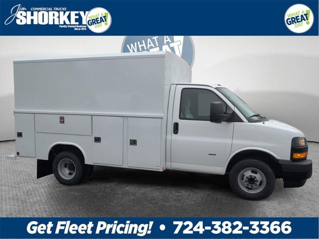 2025 Chevrolet Express Cutaway Work Van
