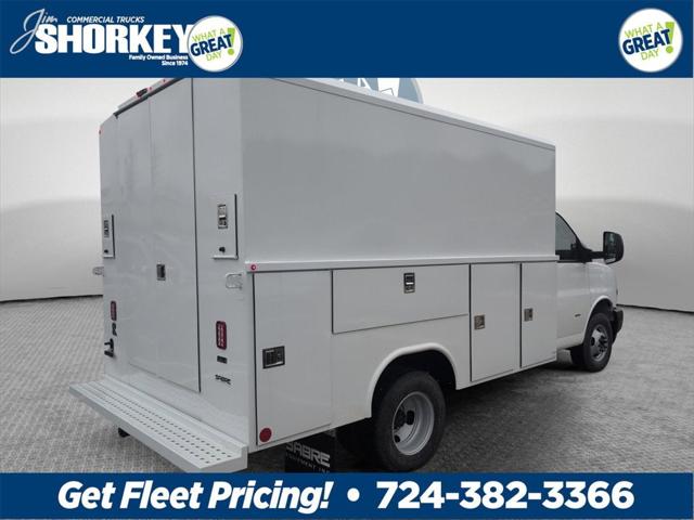 2025 Chevrolet Express Cutaway Work Van