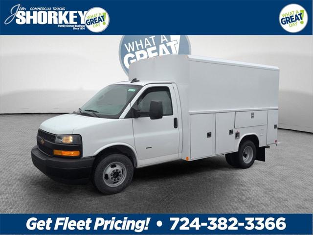 2025 Chevrolet Express Cutaway Work Van