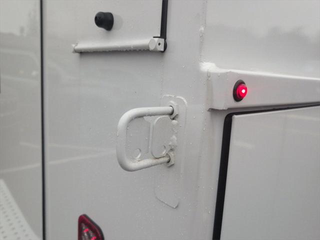 2025 Chevrolet Express Cutaway Work Van