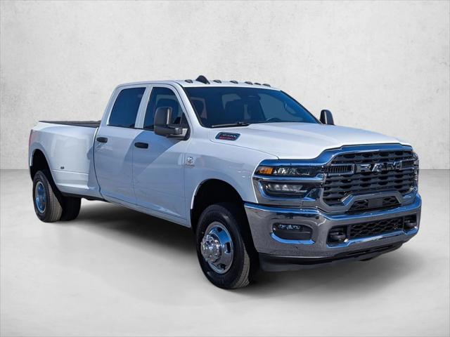 2026 RAM Ram 3500 RAM 3500 TRADESMAN CREW CAB 4X4 8 BOX