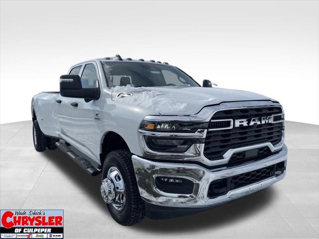 2026 RAM Ram 3500 RAM 3500 TRADESMAN CREW CAB 4X4 8 BOX
