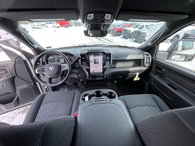 2026 RAM Ram 3500 RAM 3500 TRADESMAN CREW CAB 4X4 8 BOX