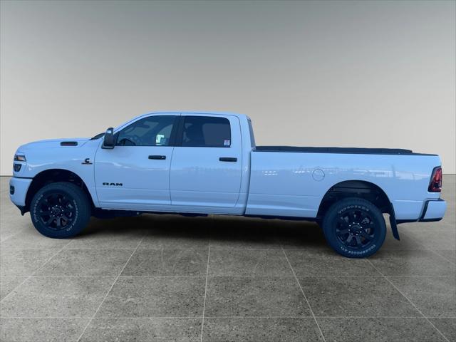2026 RAM Ram 3500 RAM 3500 BIG HORN CREW CAB 4X4 8 BOX