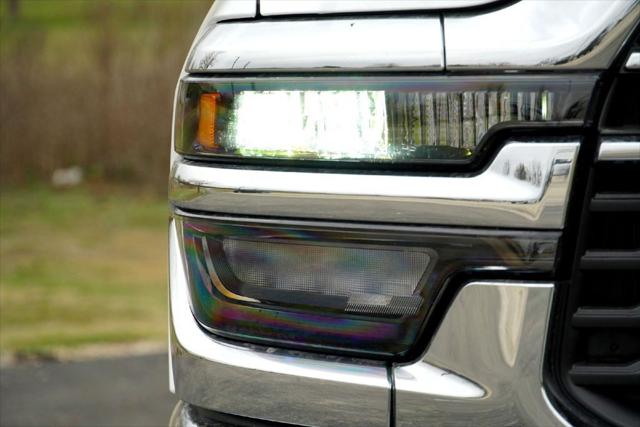 2026 RAM Ram 3500 RAM 3500 TRADESMAN CREW CAB 4X4 8 BOX 2026 RAM Ram 3500 RAM 3500 TRADESMAN CREW CAB 4X4 8 BOX