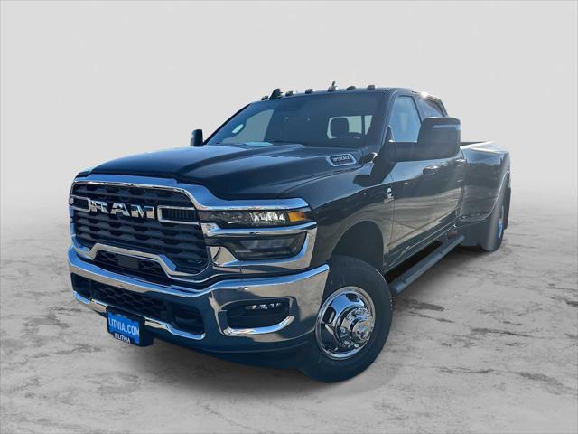 2026 RAM Ram 3500 RAM 3500 TRADESMAN CREW CAB 4X4 8 BOX