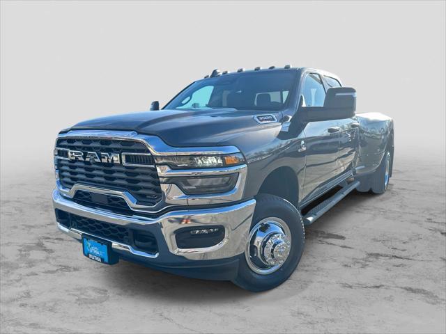 2026 RAM Ram 3500 RAM 3500 TRADESMAN CREW CAB 4X4 8 BOX