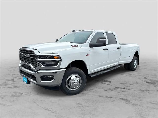 2026 RAM Ram 3500 RAM 3500 TRADESMAN CREW CAB 4X4 8 BOX