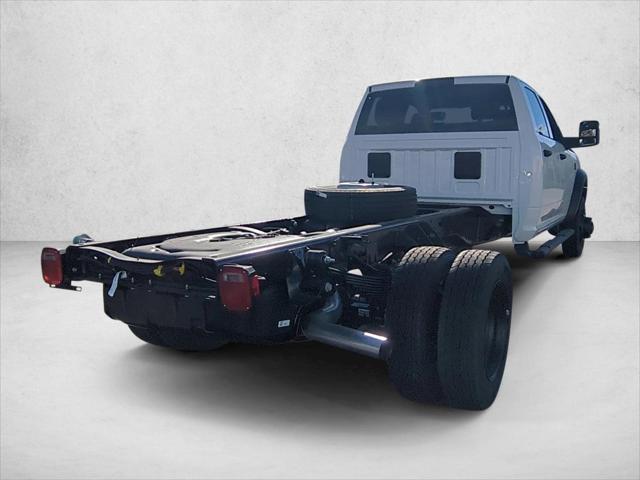 2026 RAM Ram 5500 Chassis Cab RAM 5500 TRADESMAN CHASSIS CREW CAB 4X4 84 CA