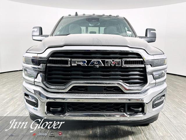2026 RAM Ram 3500 RAM 3500 TRADESMAN CREW CAB 4X4 8 BOX