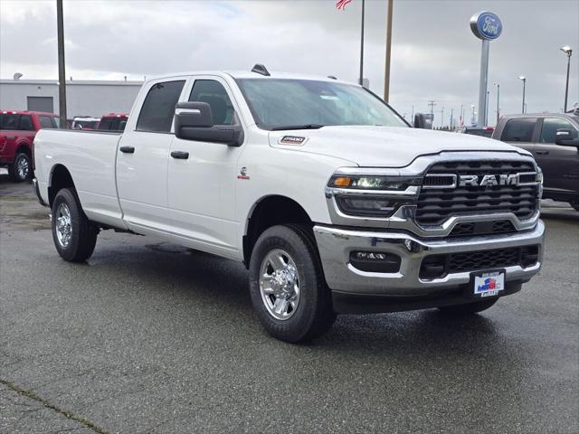 2026 RAM Ram 2500 RAM 2500 TRADESMAN CREW CAB 4X4 8 BOX