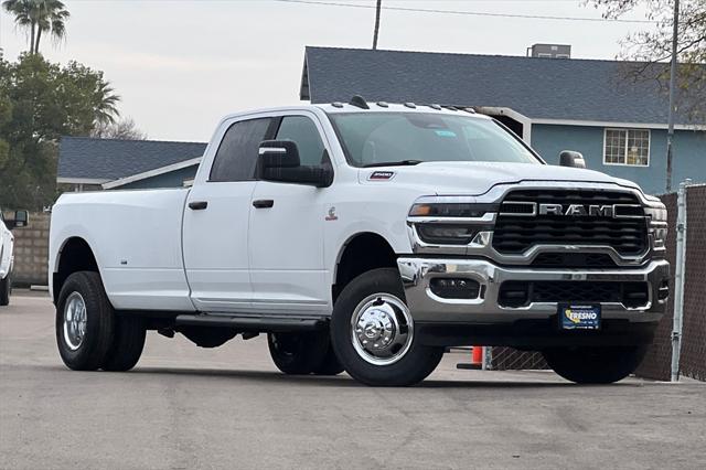 2026 RAM Ram 3500 RAM 3500 TRADESMAN CREW CAB 4X4 8 BOX