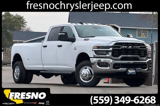 2026 RAM Ram 3500 RAM 3500 TRADESMAN CREW CAB 4X4 8 BOX