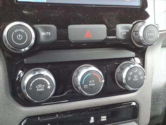 2026 Ram 2500 Warlock Crew Cab 4x4 64 Box