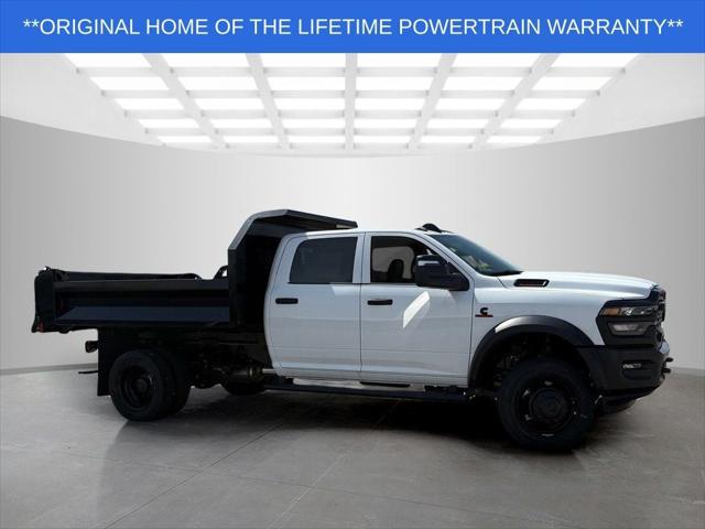 2026 RAM Ram 5500 Chassis Cab RAM 5500 TRADESMAN CHASSIS CREW CAB 4X4 60 CA