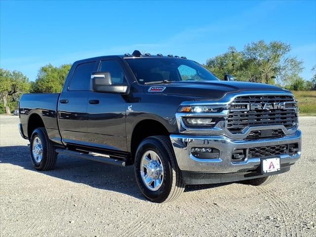 2026 RAM Ram 2500 RAM 2500 TRADESMAN CREW CAB 4X4 64 BOX