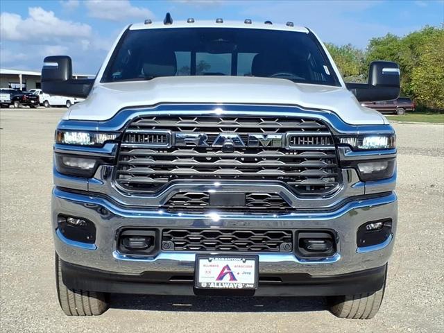 2026 RAM Ram 2500 RAM 2500 TRADESMAN CREW CAB 4X4 64 BOX