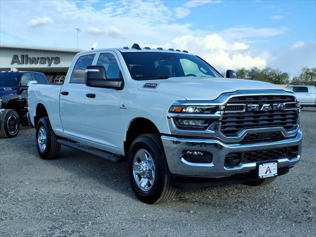 2026 RAM Ram 2500 RAM 2500 TRADESMAN CREW CAB 4X4 64 BOX