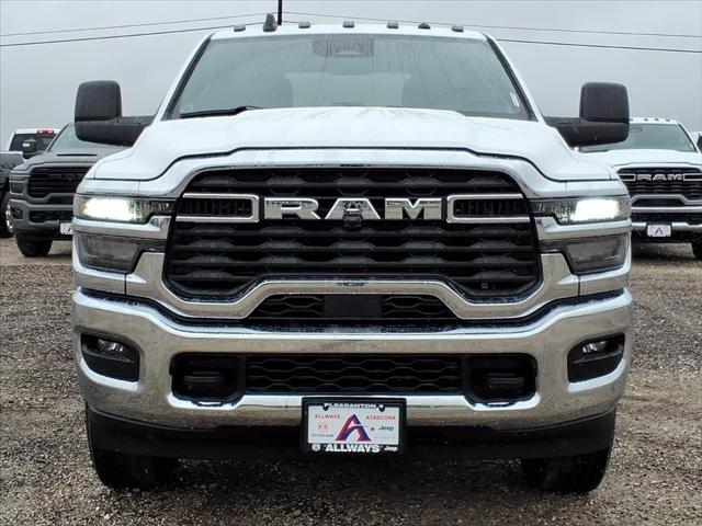 2026 RAM Ram 2500 RAM 2500 TRADESMAN CREW CAB 4X4 8 BOX