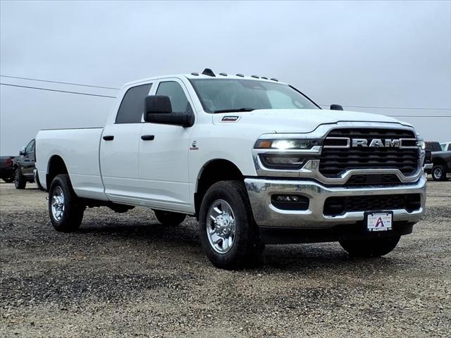 2026 RAM Ram 2500 RAM 2500 TRADESMAN CREW CAB 4X4 8 BOX