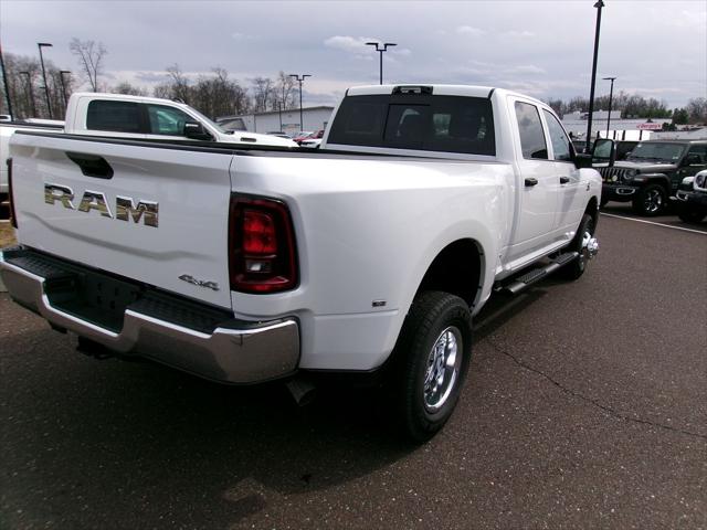 2026 RAM Ram 3500 RAM 3500 TRADESMAN CREW CAB 4X4 8 BOX