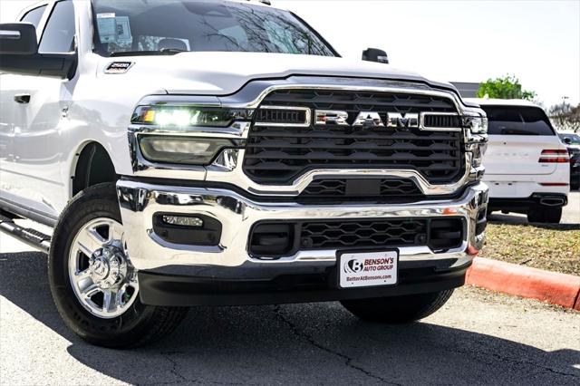 2026 RAM Ram 2500 RAM 2500 TRADESMAN CREW CAB 4X4 64 BOX