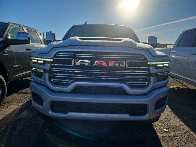 2026 RAM Ram 3500 RAM 3500 LARAMIE CREW CAB 4X4 8 BOX