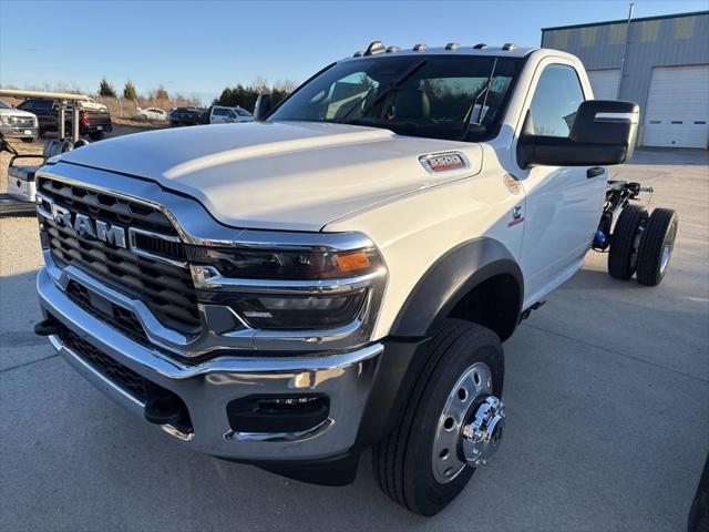 2026 RAM Ram 5500 Chassis Cab RAM 5500 TRADESMAN CHASSIS REGULAR CAB 4X4 84 CA