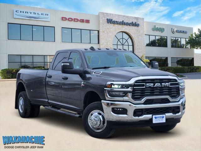 2026 RAM Ram 3500 RAM 3500 TRADESMAN CREW CAB 4X4 8 BOX