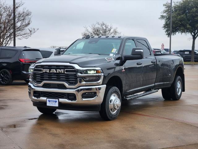 2026 RAM Ram 3500 RAM 3500 TRADESMAN CREW CAB 4X4 8 BOX