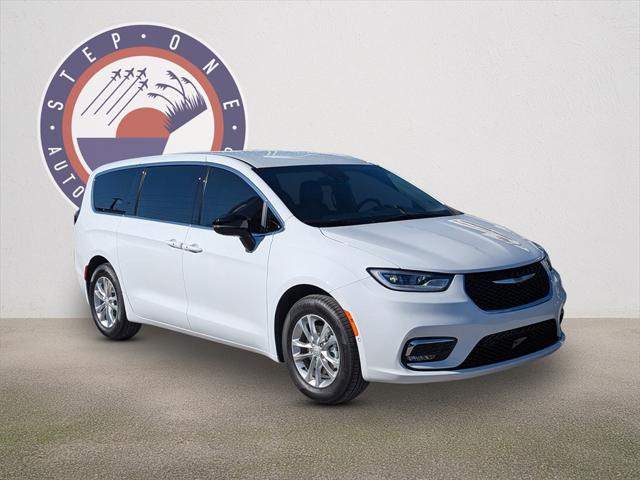 2026 Chrysler Pacifica PACIFICA SELECT 2026 Chrysler Pacifica PACIFICA SELECT