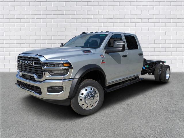 2026 RAM Ram 5500 Chassis Cab RAM 5500 TRADESMAN CHASSIS CREW CAB 4X4 84 CA 2026 RAM Ram 5500 Chassis Cab RAM 5500 TRADESMAN CHASSIS CREW CAB 4X4 84 CA