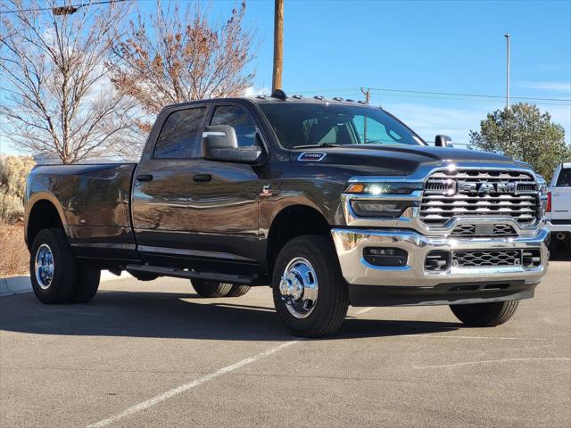 2026 RAM Ram 3500 RAM 3500 TRADESMAN CREW CAB 4X4 8 BOX