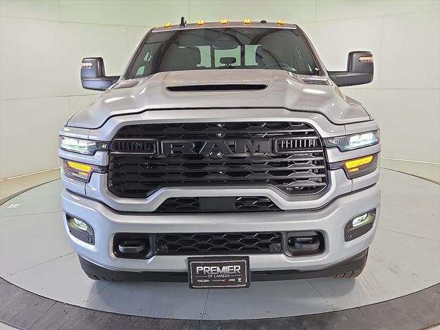 2026 RAM Ram 2500 RAM 2500 BLACK EXPRESS CREW CAB 4X4 64 BOX