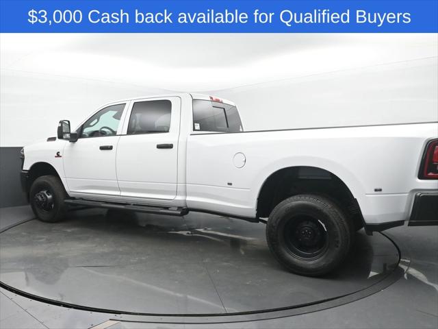2026 RAM Ram 3500 RAM 3500 TRADESMAN CREW CAB 4X4 8 BOX