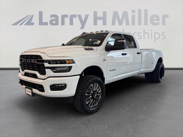 2026 RAM 3500 RAM 3500 BIG HORN CREW CAB 4X4 8 BOX