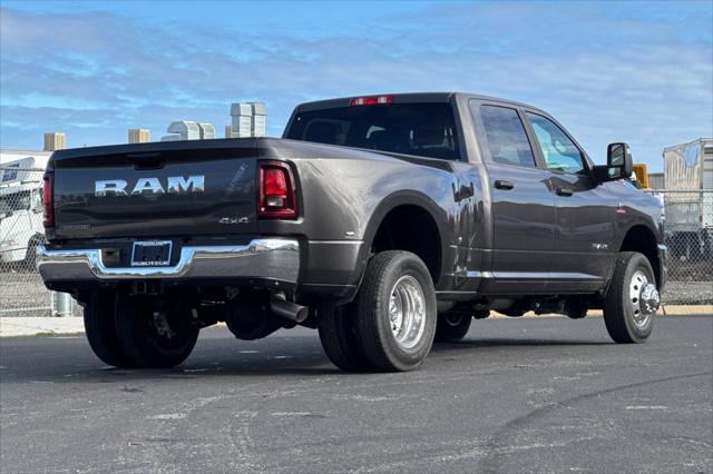 2026 RAM Ram 3500 RAM 3500 BIG HORN CREW CAB 4X4 8 BOX