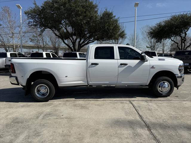 2026 RAM Ram 3500 RAM 3500 TRADESMAN CREW CAB 4X4 8 BOX